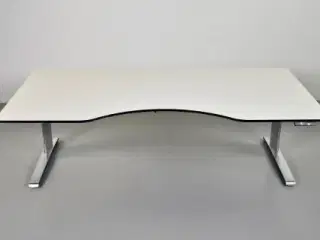 Hæve-/sænkebord med hvid plade med mavebue, 200 cm.
