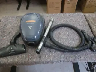Støvsuger ELECTROLUX PURE D8.2