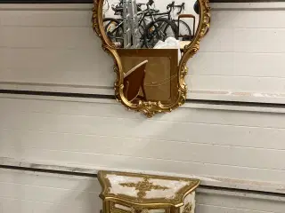 Entresæt, kommode og spejl