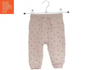 Børnebukser med mønster fra H&M (str. 74)