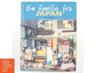 En familie fra Japan af Simon Scoones, Peter Menzel (Bog)