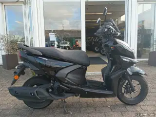 Yamaha RayZR