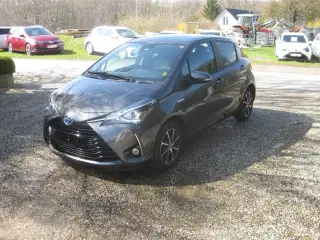 Toyota Yaris 1,5 Hybrid H2 Premium E-CVT 100HK 5d Trinl. Gear