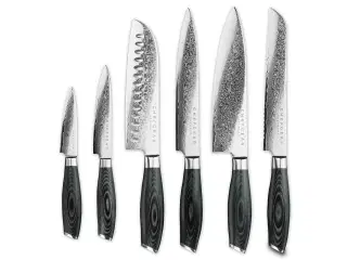 Stort knivsæt, 6 stk. knive udført i 67 lags Damaskus stål.