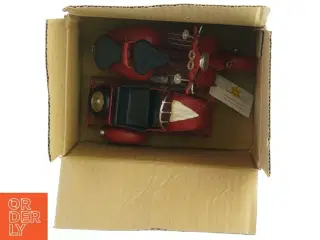 Dekorativ retro scooter model fra Clayre & Eef (str. 17x13 cm)