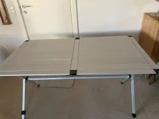 camping bord