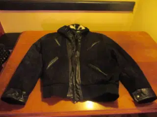 sort Jakke med sort læder finish, jakke, bukser