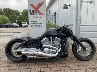 Harley-Davidson VRSCAW V-Rod