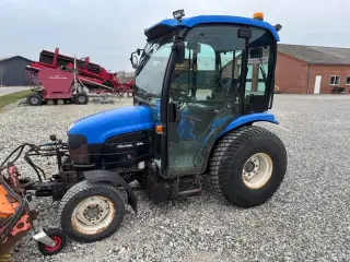 New Holland TC 27