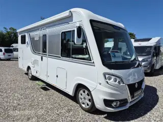 2017 - Knaus Sun I 700 LX   Automatgear. solceller. inverter. hydrauliske støtteben. luft undervogn. lithium batterier. A/C. Queensbed.