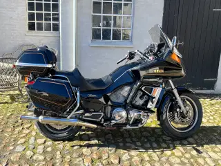 Yamaha XVZ 1200 Venture Royal