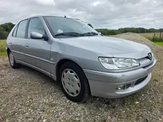 Peugeot 306 1,6 Greyline