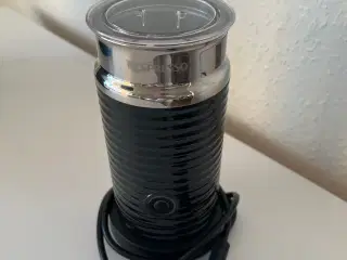 Nespresso mælkeskummer
