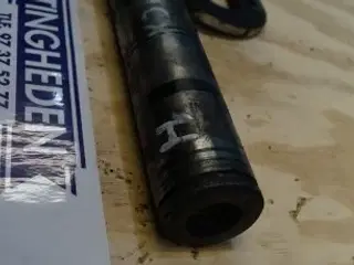 JCB 4CX Løftecylinderstift 811/90592