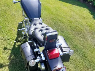 Suzuki Intruder VS 1400 GL