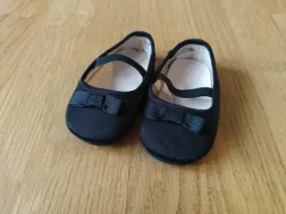 Ballerinasko, str. 16, H&M