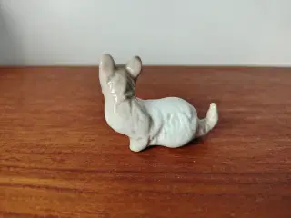 Lille fin Lomonosov porcelænshund 