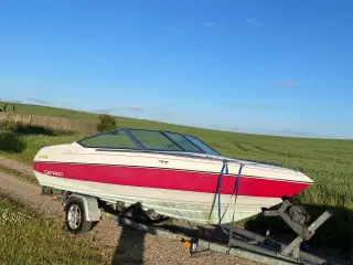 Speedbåd