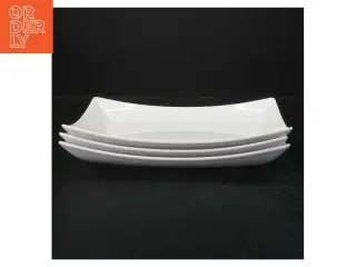 Hvid porcelænsskål fra IKEA (str. 3 styk. 25 x 17 cm)