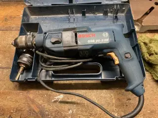 BOSCH boremaskine 220V