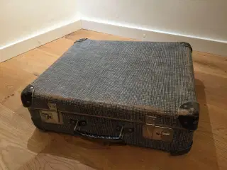 Gammel antik kuffert