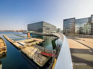 Flot flerbrugerejendom ”Atrium” lige ved havnefronten