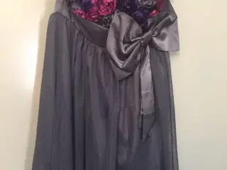 Kjole med sløjfe