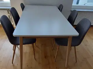 Spisebordssæt med 6 stole
