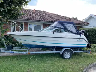 Uttern motorbåd