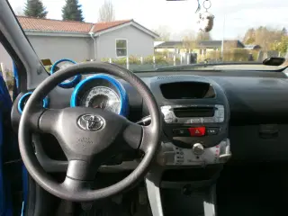 Toyota Aygo Komfort 5Dørs Årg 2009