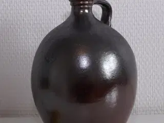 Keramik hankevase f 1915-1926 fra Höganäsbolaget
