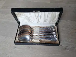 6 Spiseskeer i SølvPlet