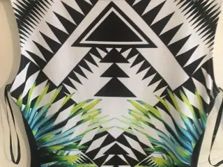 Kjole- Bodycoon  -flot print - størrelse: 40/42
