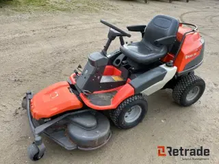 Husqvarna R422TS AWD