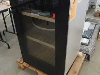 Vinkøleskab til indbygning LIEBHERR EWTgb 1683