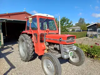 Massey Ferguson 135