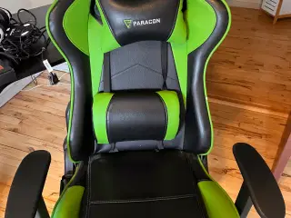 gaming bord og tilbehør