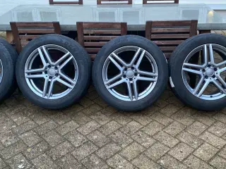 Fælge med dæk