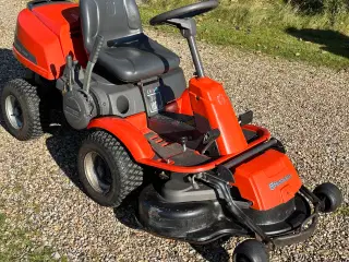 Husqvarna Rider R13C