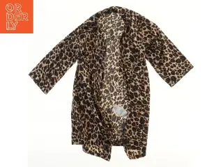 Leopardmønstret kimono fra Kids Up (str. 116)
