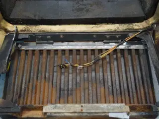 Case 621D Motorhjelm 384268A5