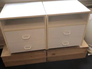 Sengeborde 2 sæt 