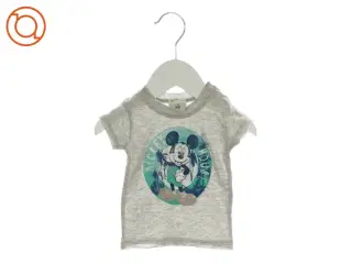 Tshirt fra Benetton (str. baby)