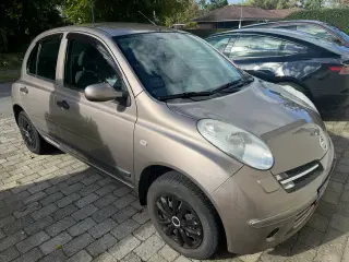 Nissan Micra 