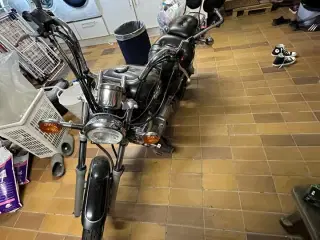 Fin Yamaha Virago XV250