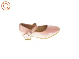 Børnesko med lille hæl