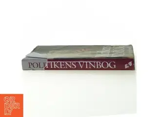 Politikens vinbog er Femming Hvelplund fra Politikens Forlag (str. 24 x 17 cm)