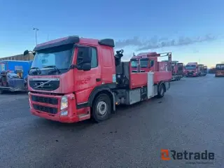 Volvo FM330 4x2