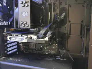 Gaming PC Uden tilbehør (skærm,tastatur,mus)