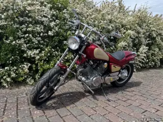 Yamaha XV 750